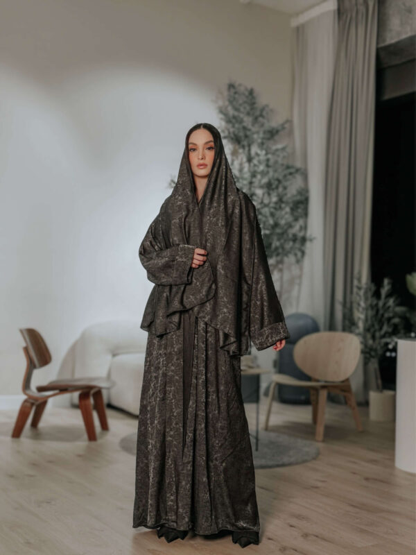 Noor Elegance Abaya